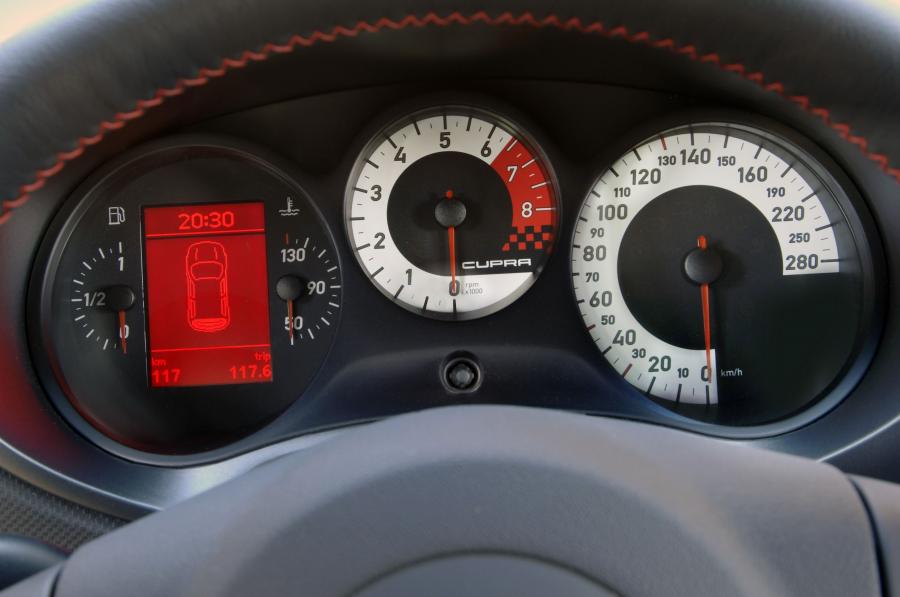  Seat Leon Cupra 2008 года  (фото 4 из 84)